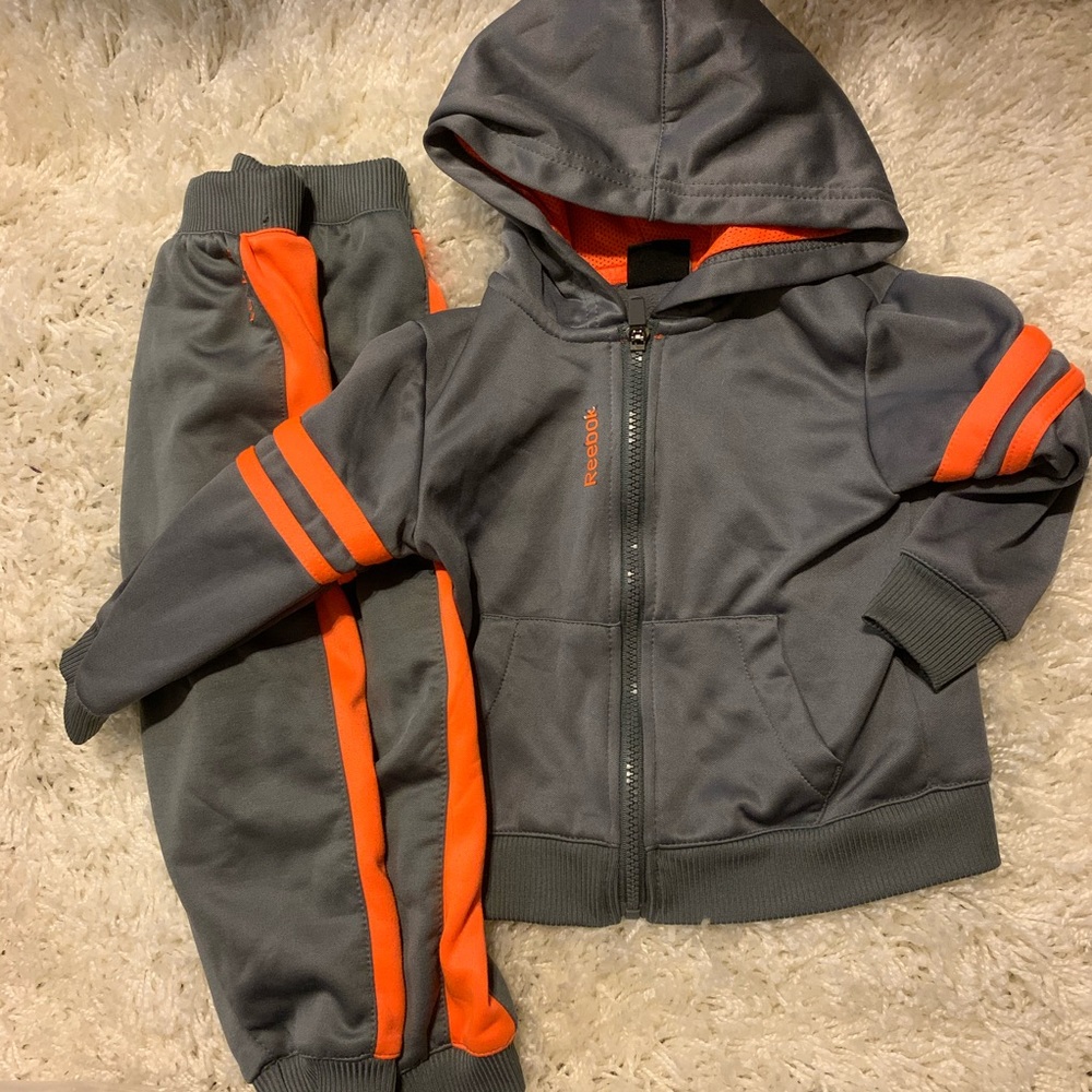 Reebok set 2T Boy Active zip up hoodie and joggers